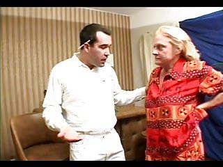 Miss Jones ist eine geile Krankenschwester